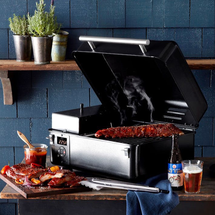 Traeger table top grill